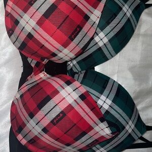 Victoria Secret Pink Women’s Bras (2)